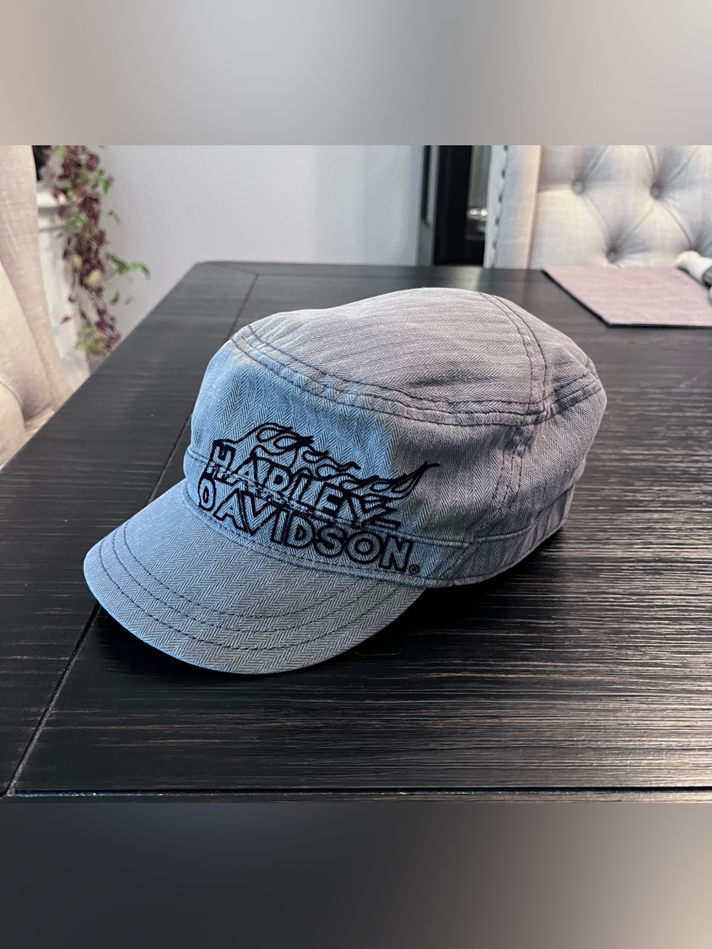 Harley-Davidson Gray Embroidered Logo Cap